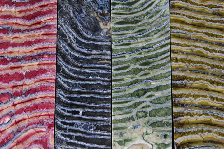 Chez Stone and Bone un grand choix de couleurs